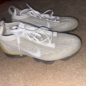 Nike Vapor Max size 8 in women’s.